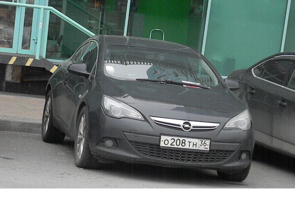 о 208 тн 36, Opel Astra 