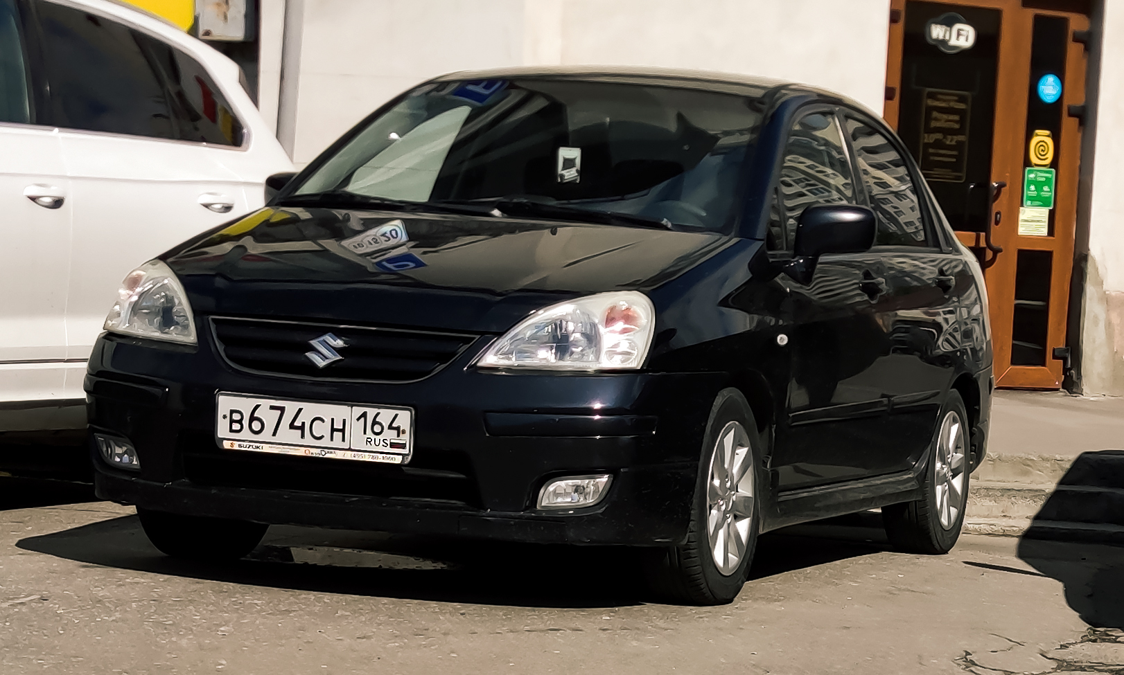 в 674 сн 164, Suzuki Liana 1st gen Sedan (RH), 2001–2007 (–2014 for PK-market)