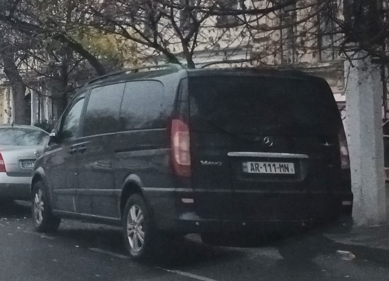 AR-111-MN, Mercedes-Benz Viano 1st gen (W639), 2003–2010