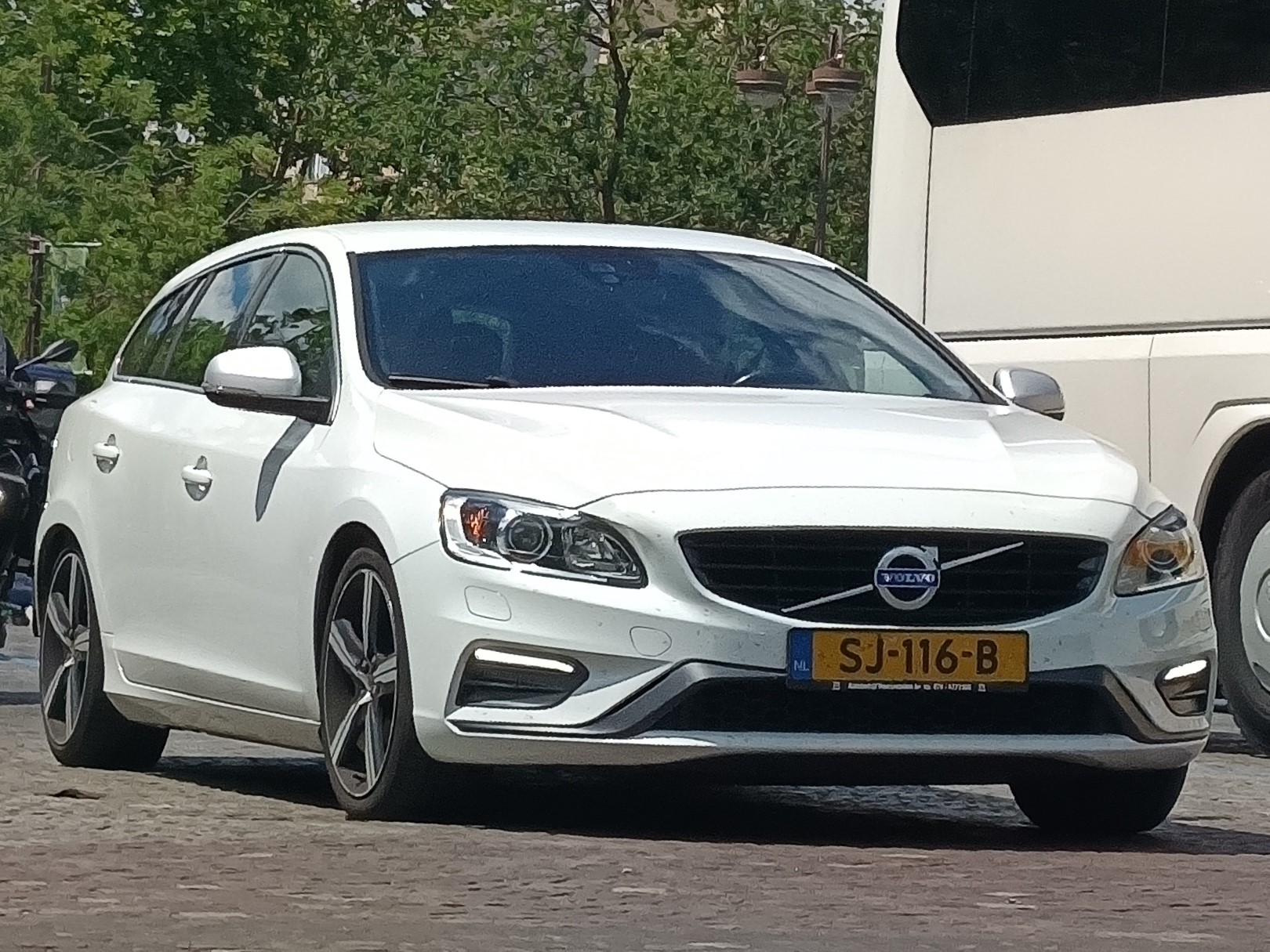 SJ-116-B, Volvo S60 2nd gen (134), 2011–2018
