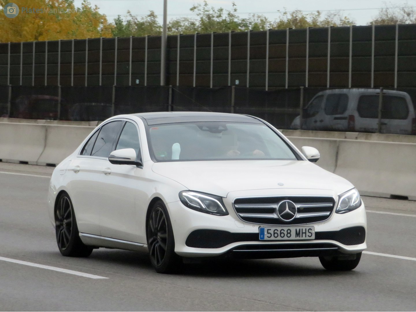 5668 MHS, Mercedes-Benz E-Klasse 5th gen Sedan (V213/W213), 2016­–2020