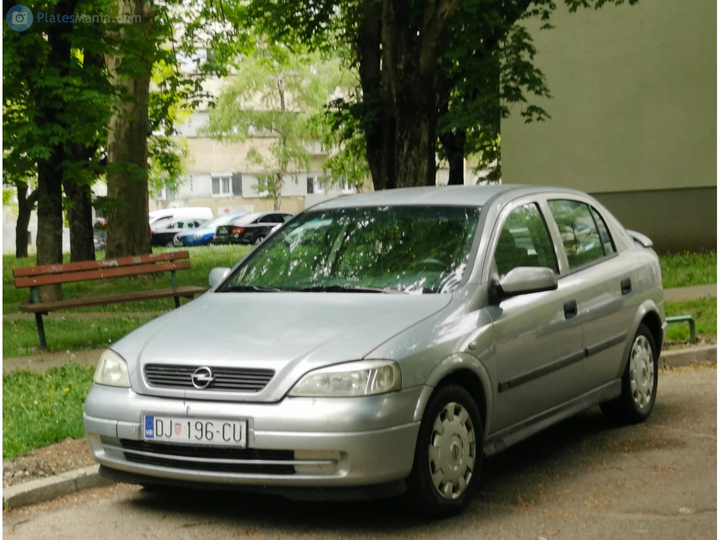 DJ 196-CU, Opel Astra 2nd gen 5-door Hatch (G; T98), 1998–2009