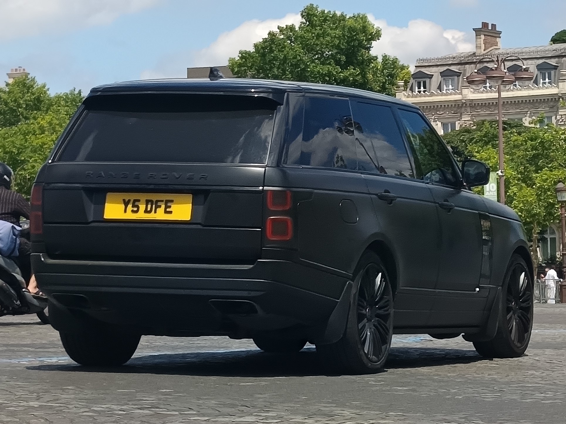 Y5DFE, Land Rover Range Rover 4th gen (L405), facelift, 2017–2022