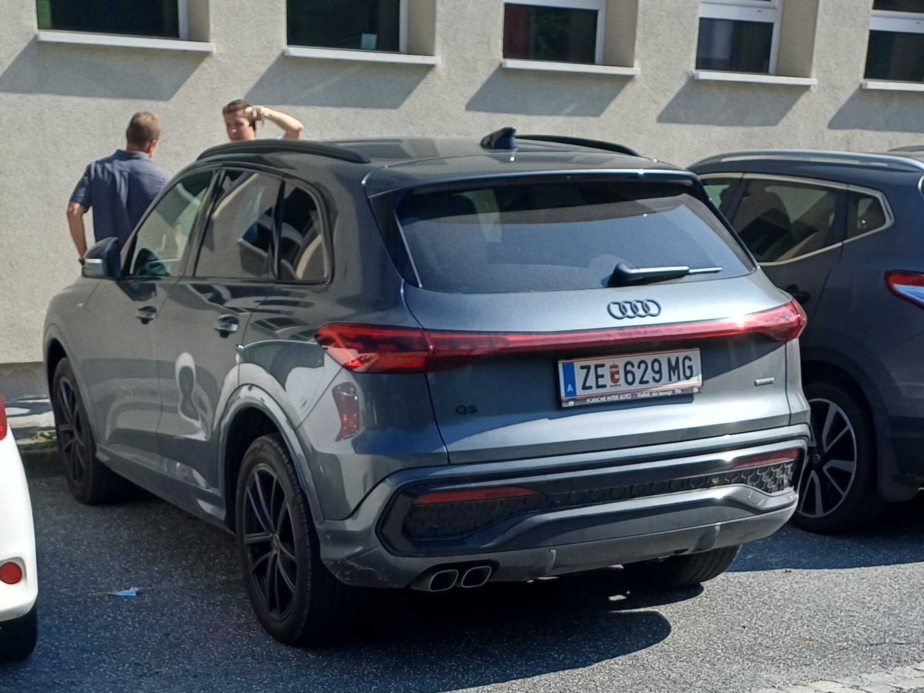 ZE 629 MG, Audi Q5 3rd gen SUV, 2025–