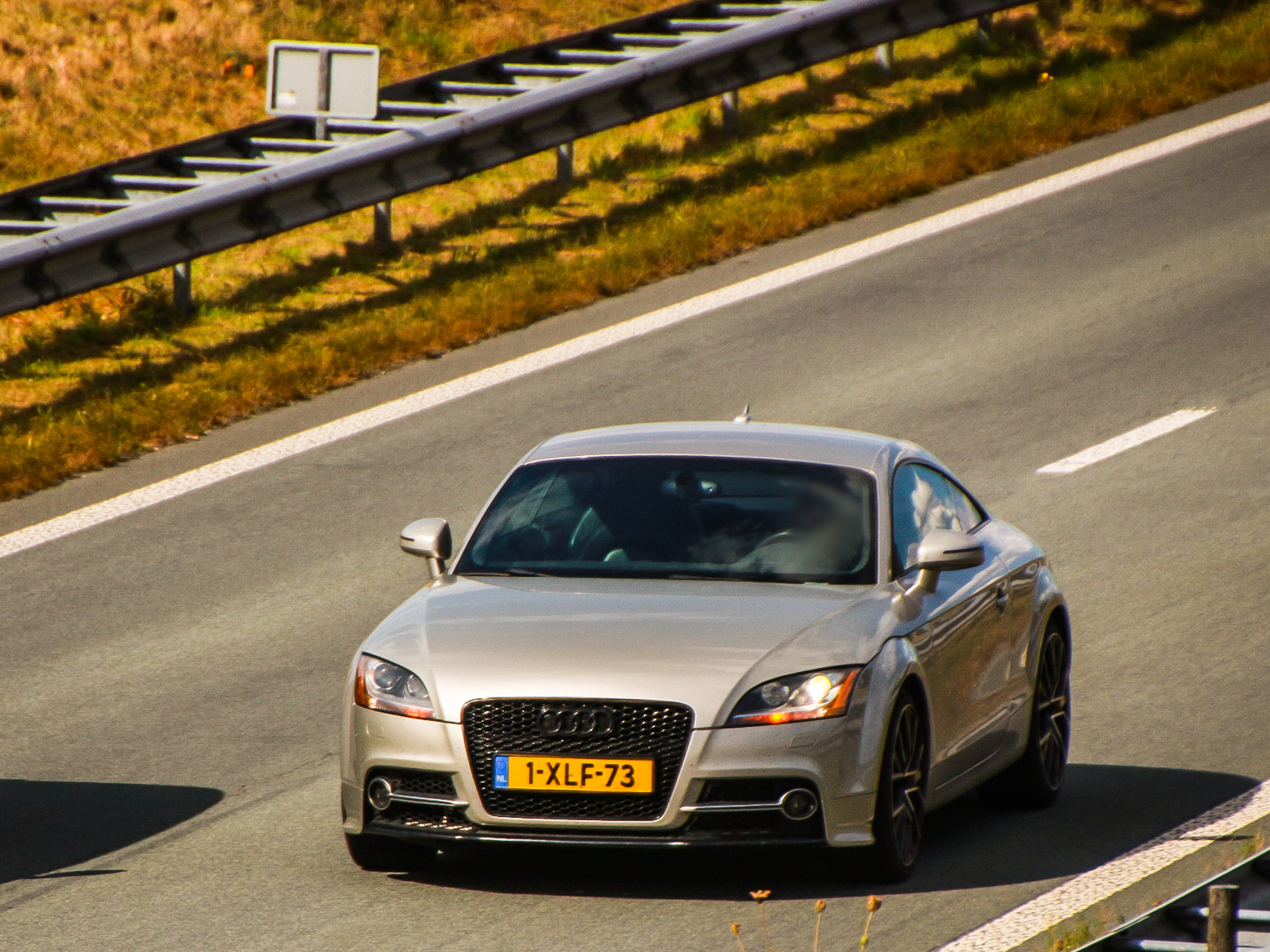 1-XLF-73, Audi TT 2nd gen Coupé (8J3), 2006–2014
