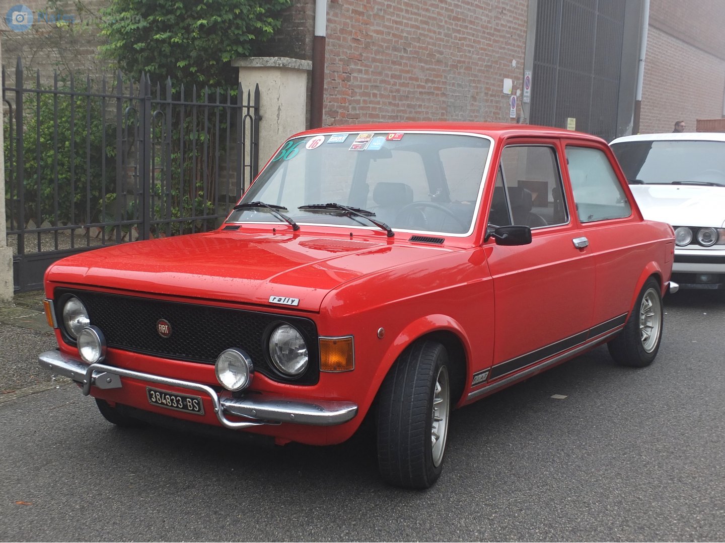 BS 384833, FIAT 128 