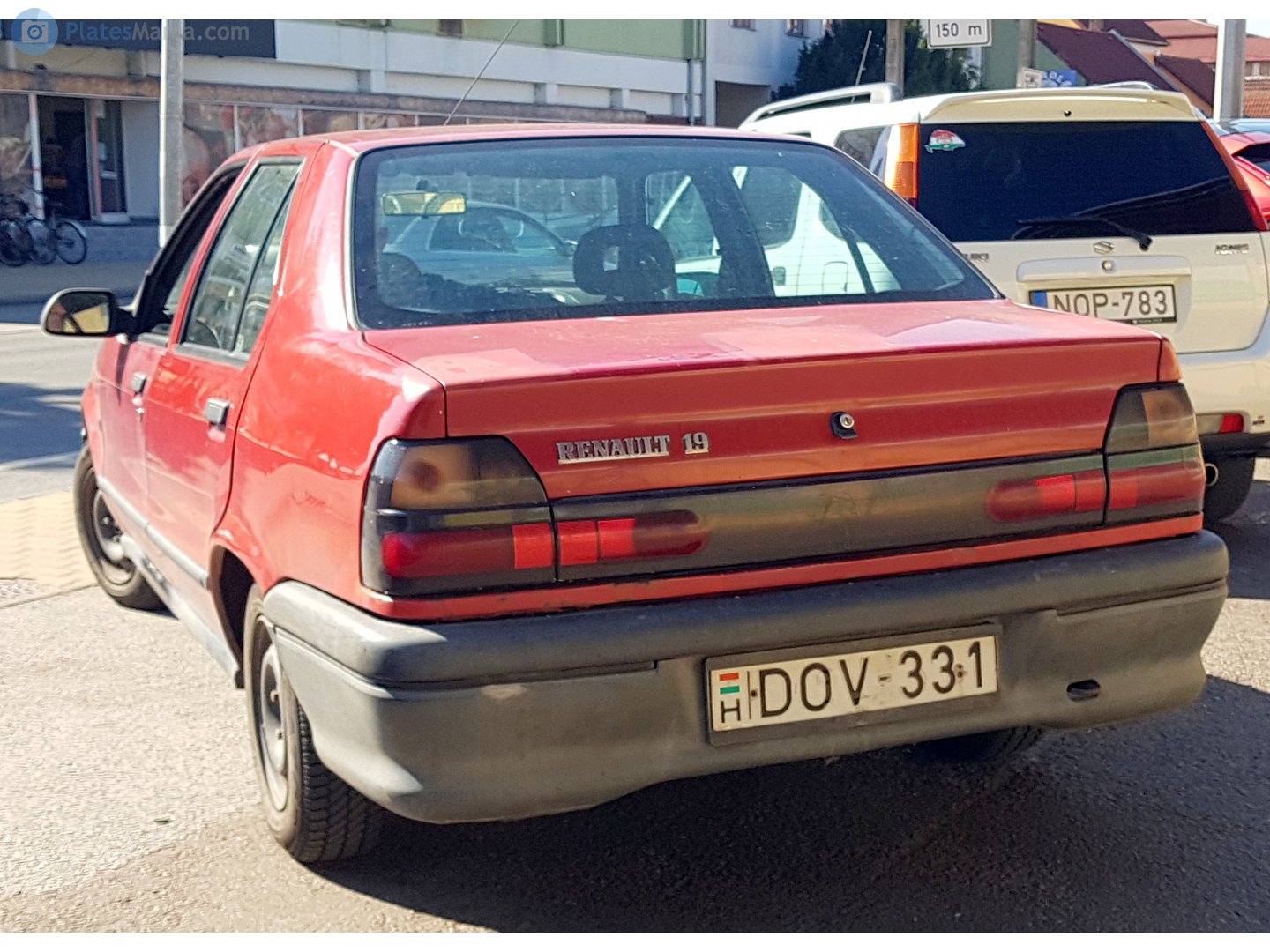 DOV-331, Renault 19 1st gen Sedan (L53), facelift, 1992–1997 (–1999 for LATAM- and –2000 for TR-market)