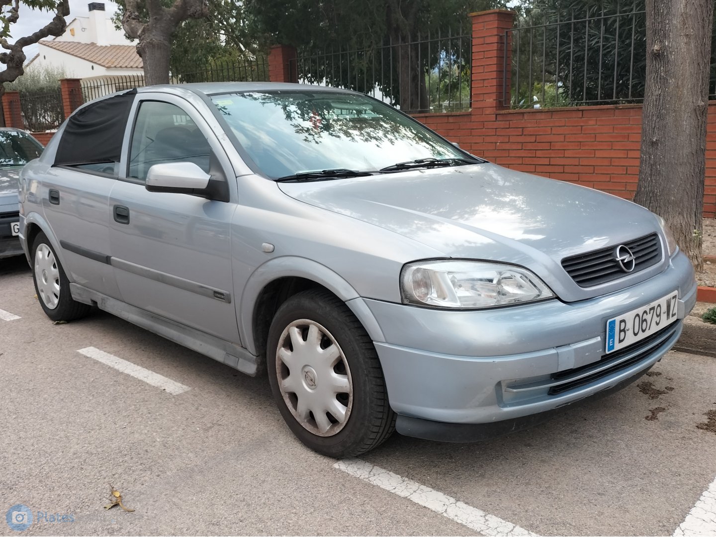 B 0679 WZ, Opel Astra 2nd gen 5-door Hatch (G; T98), 1998–2009