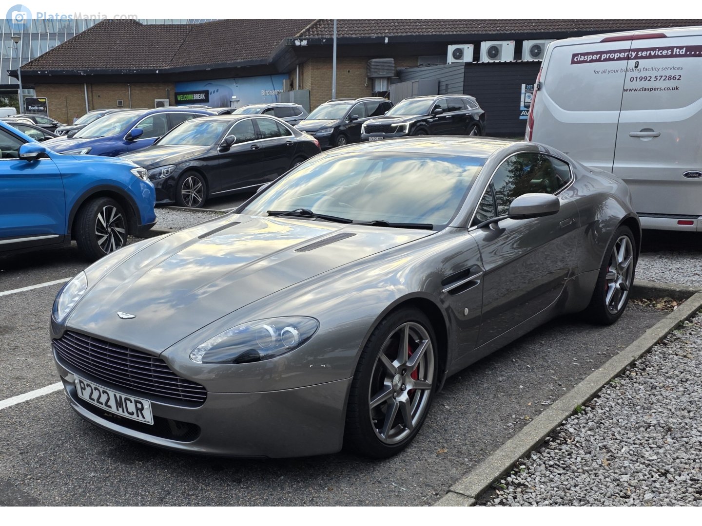 P222MCR, Aston Martin V8 Vantage 