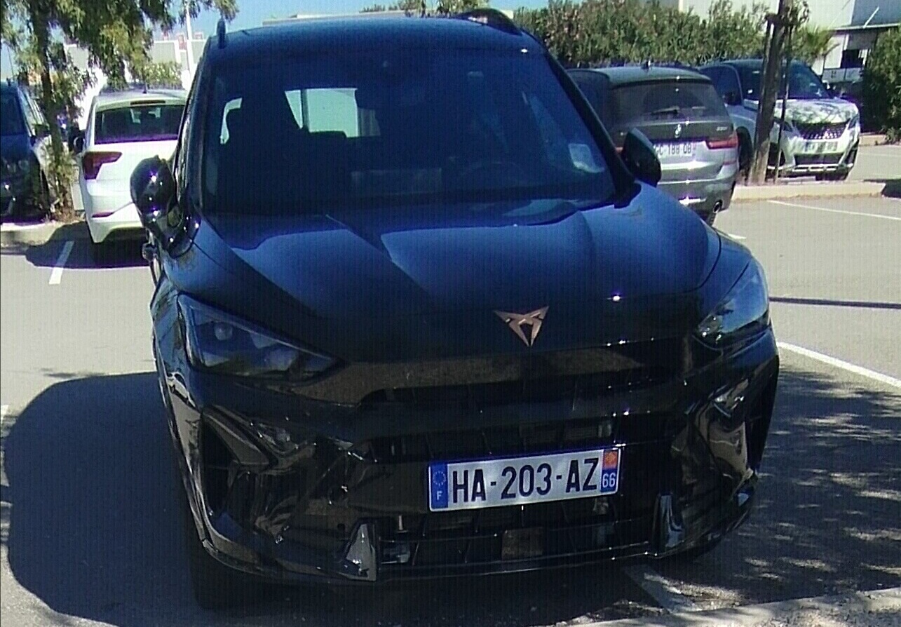 HA-203-AZ, Cupra Formentor 