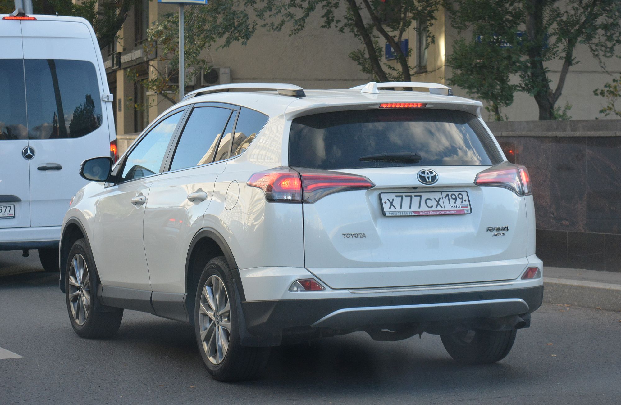 х 777 сх 199, Toyota RAV4 