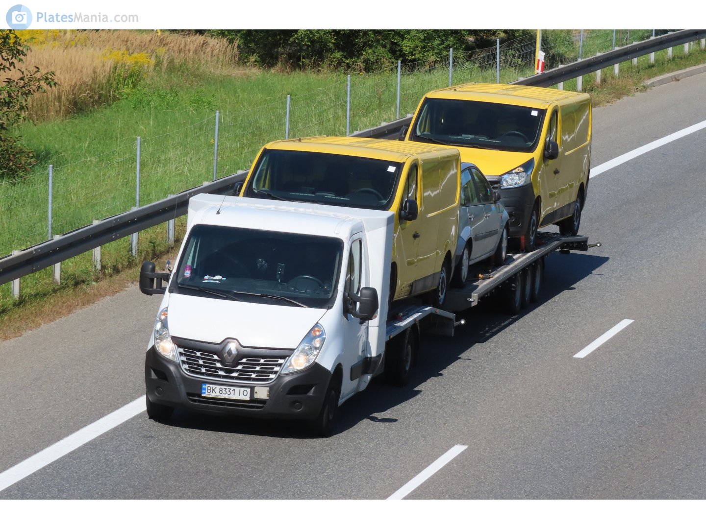 BK 8331 IO, Renault Master 