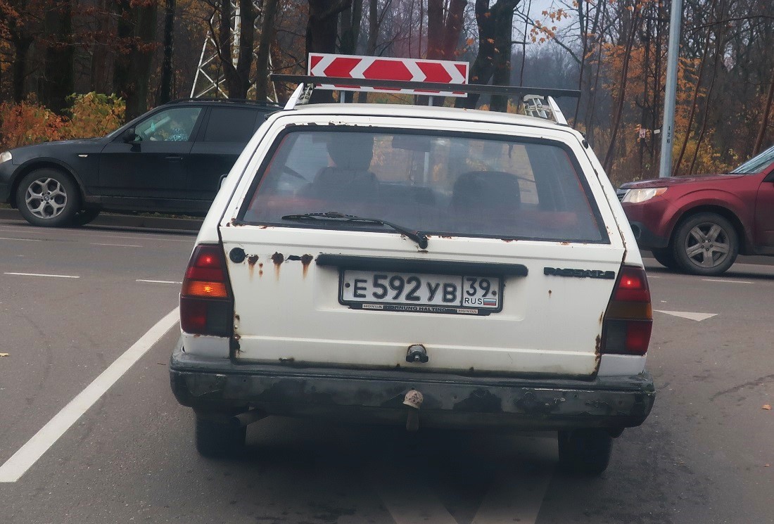 е 592 ув 39, Volkswagen Passat 2nd gen Variant (B2; 33B), 1981–1988