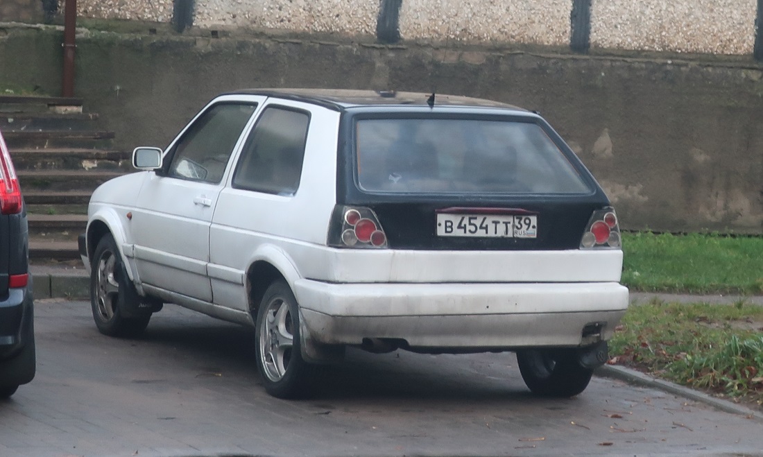 в 454 тт 39, Volkswagen Golf 2nd gen 3-door Hatch (19/1G), 1983–1992