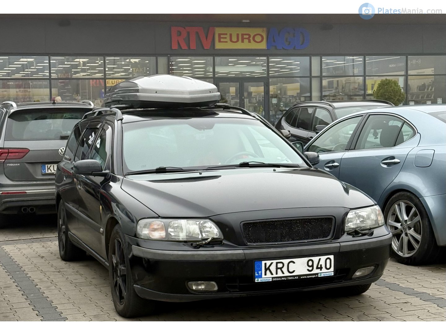 KRC 940, Volvo V70 2nd gen (285), 2000–2007