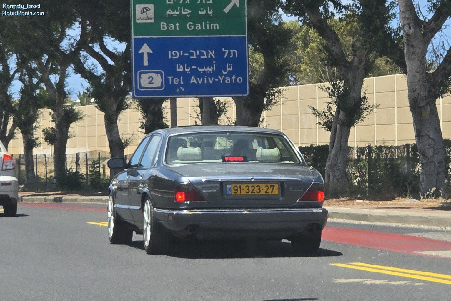 91-323-27, Jaguar XJ 4th gen (X300/X308), 1997–2002