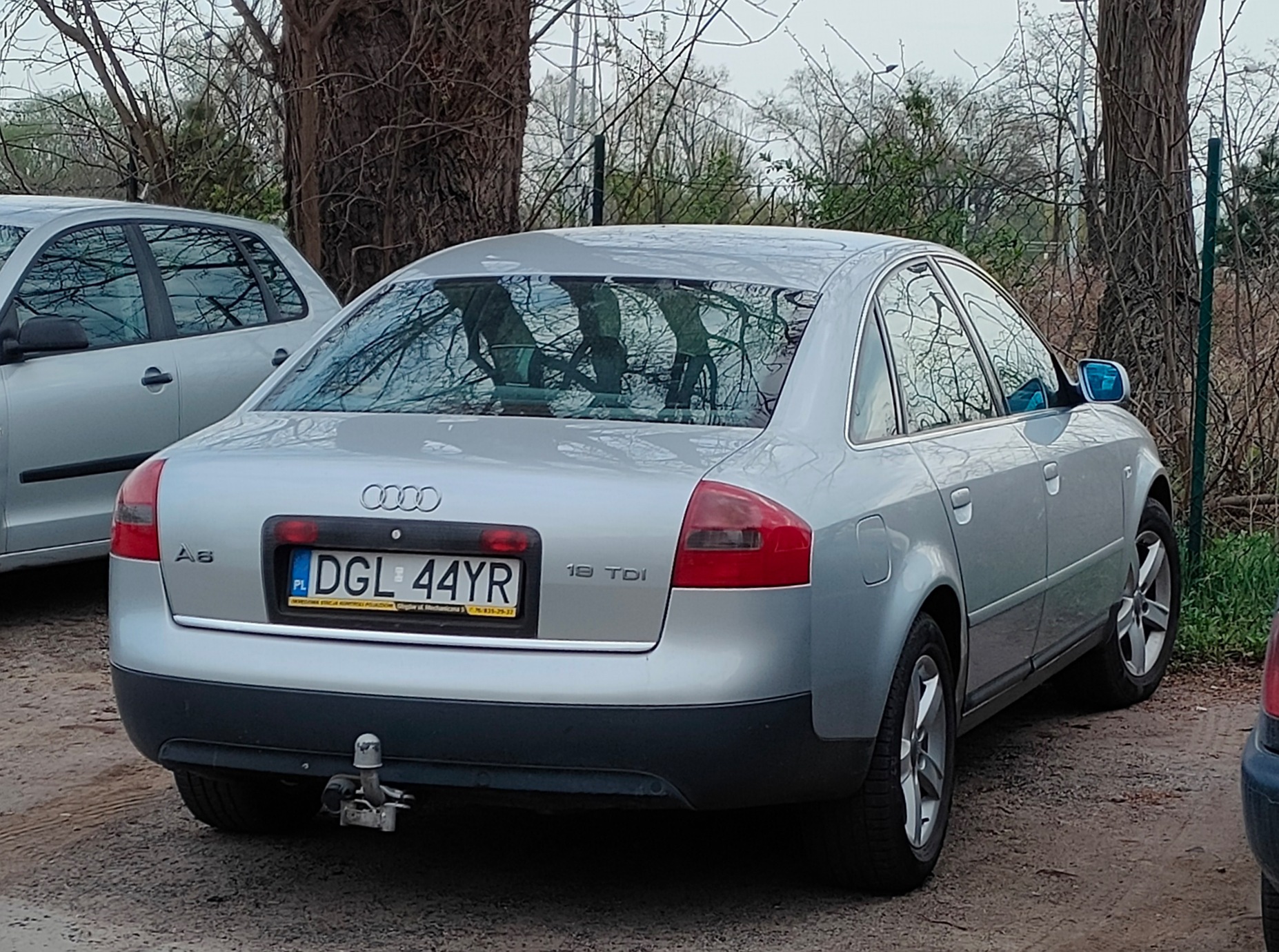 DGL 44YR, Audi A6 2nd gen Sedan (C5/4B2), 1997–2004