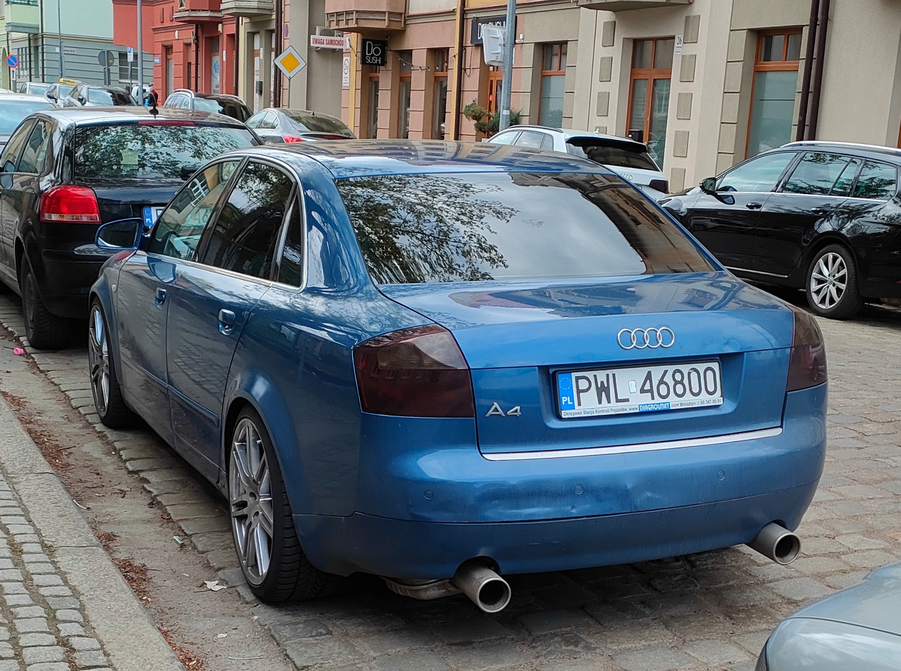 PWL 46800, Audi A4 2nd gen Sedan (B6/8E2), 2000–2004