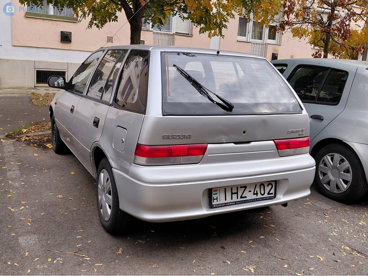 IHZ-402, Suzuki Swift 2nd gen 5-door Hatch (SF), facelift, 1996–2004