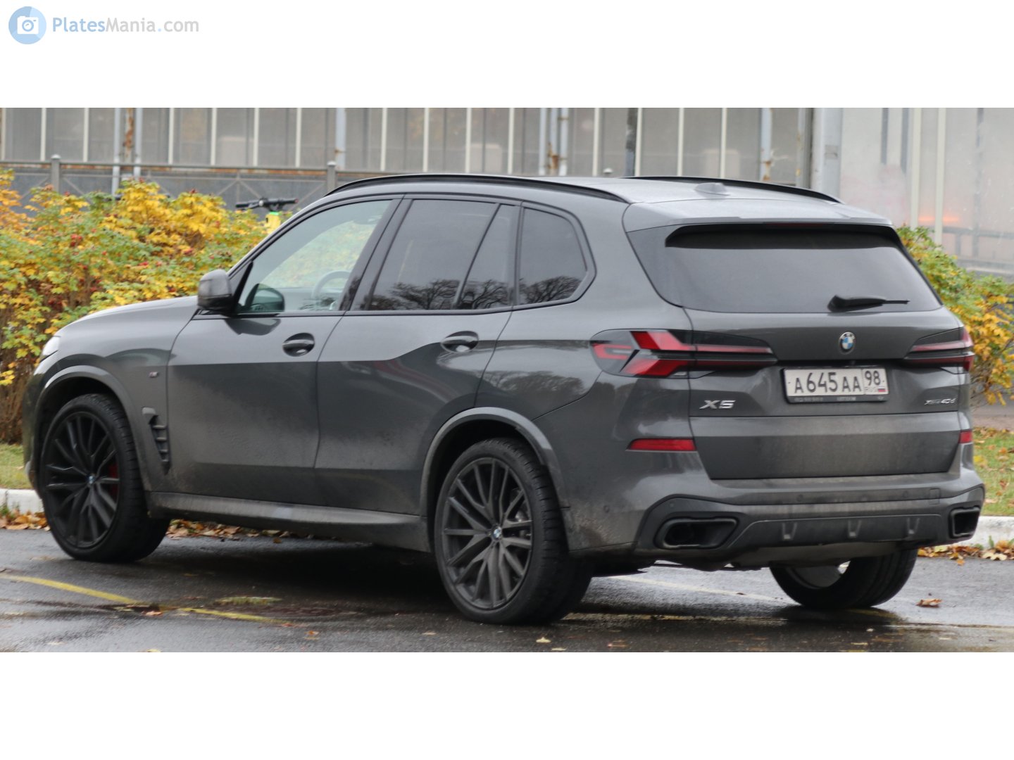 а 645 аа 98, BMW X5 