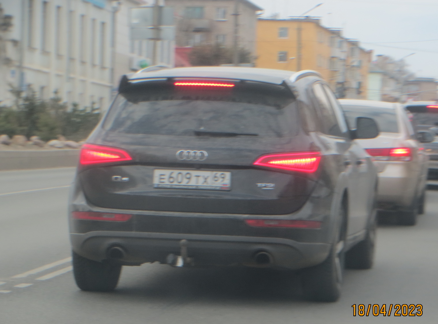 е 609 тх 69, Audi Q5 1st gen (8RB), 2008–2017