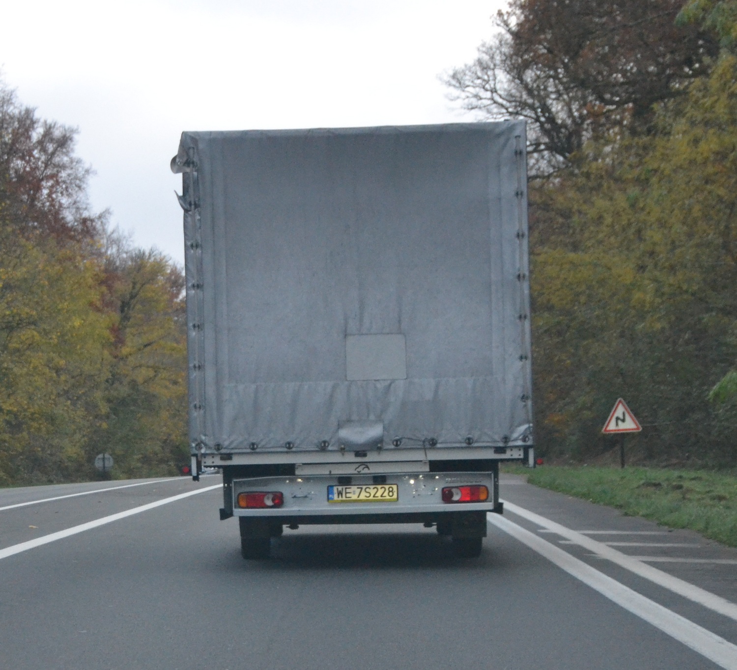 WE 7S228, Renault Master 