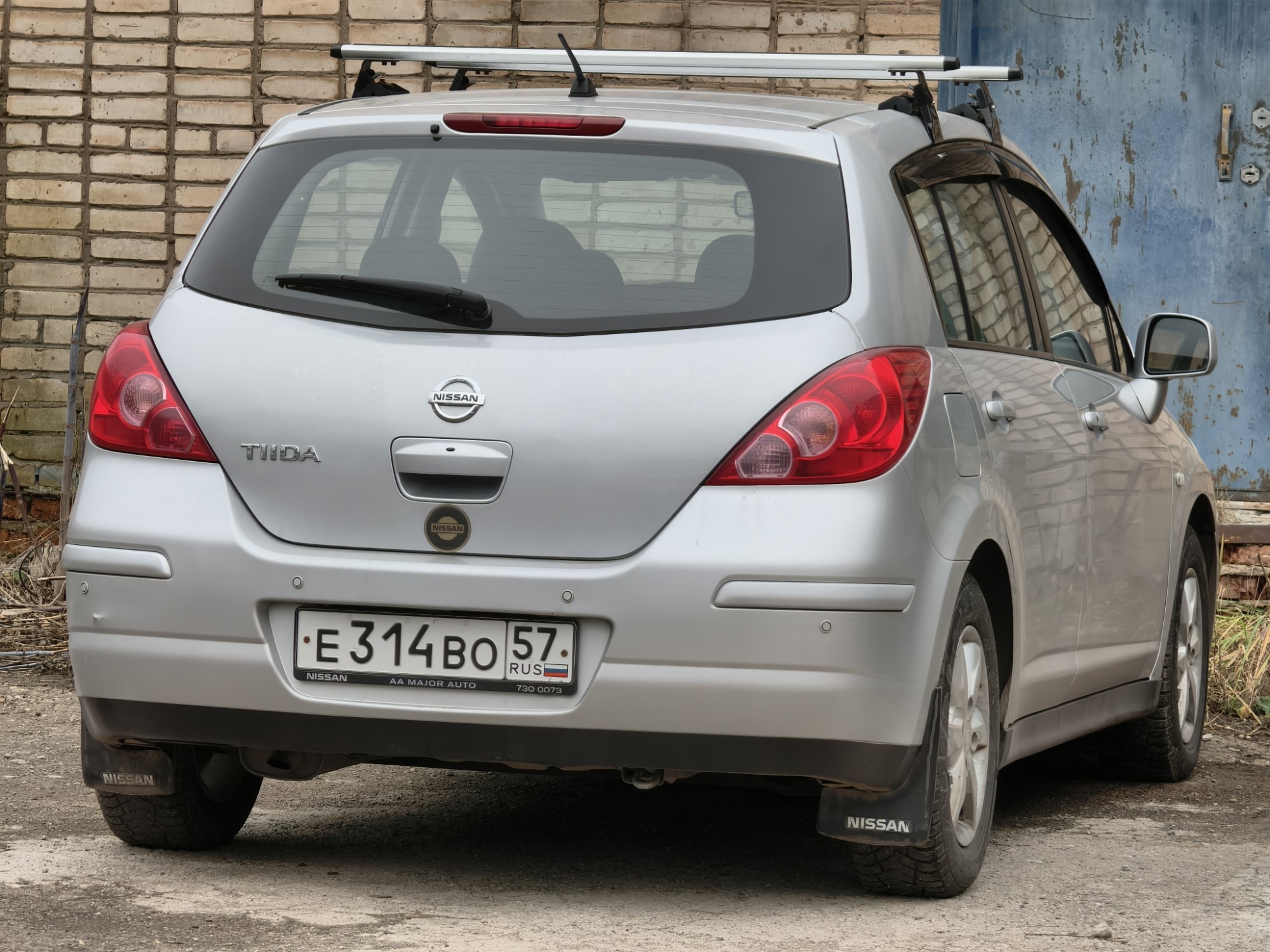 е 314 во 57, Nissan Tiida 