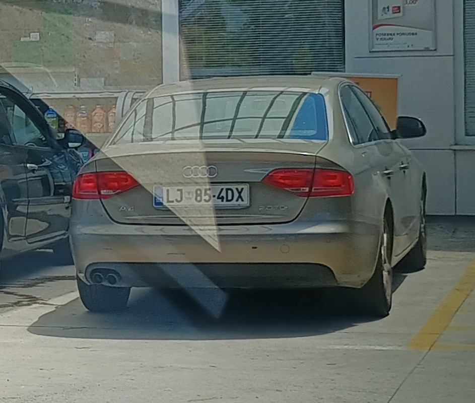 LJ 85-4DX, Audi A4 4th gen Sedan (B8/8K2), 2007–2012