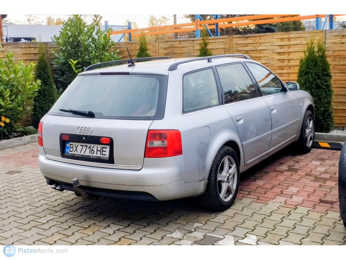 BX 7716 HE, Audi A6 2nd gen Avant (C5/4B5), 1997–2004
