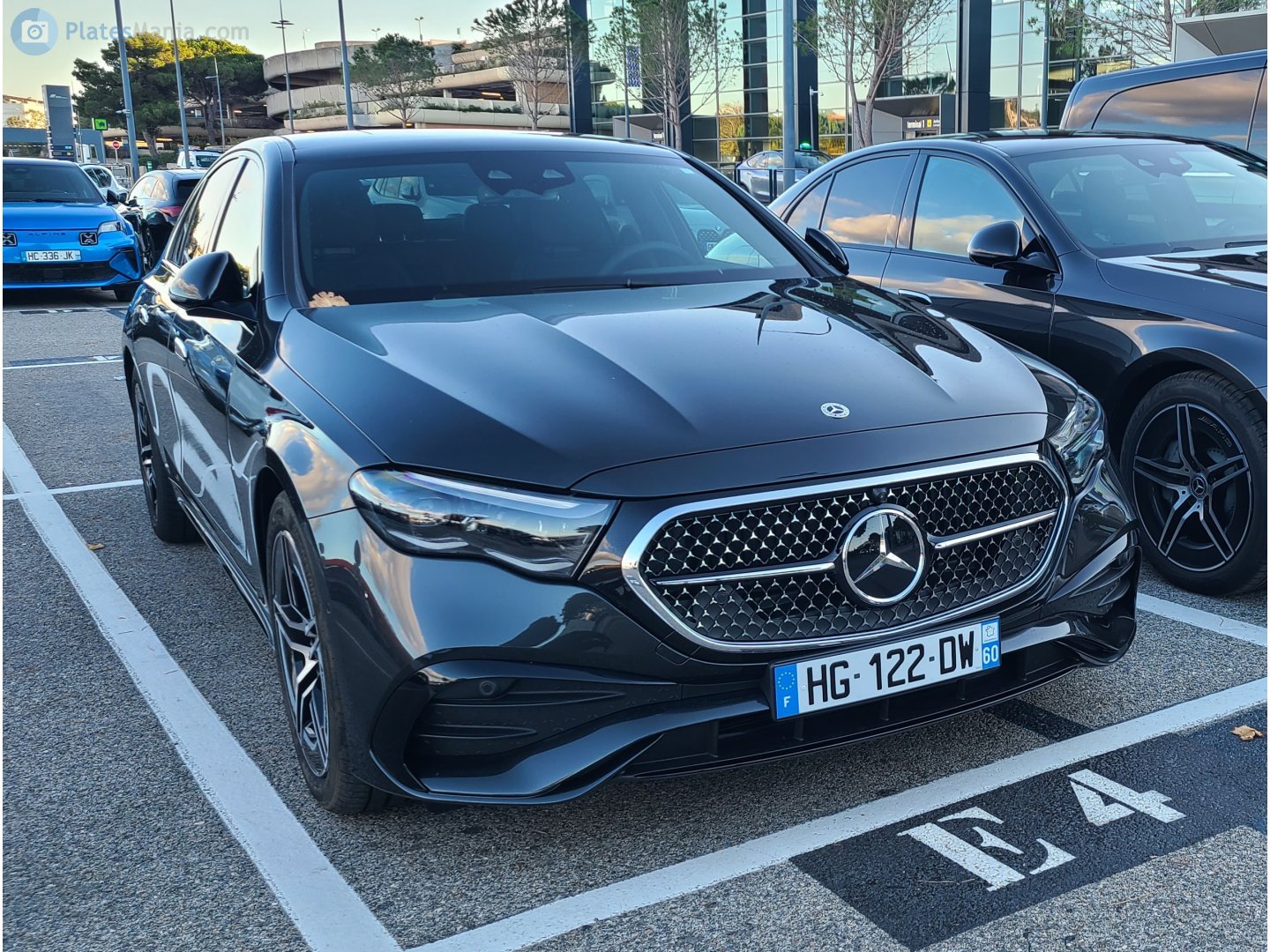 HG-122-DW, Mercedes-Benz E-Klasse 6th gen Sedan (V214/W214), 2023­–