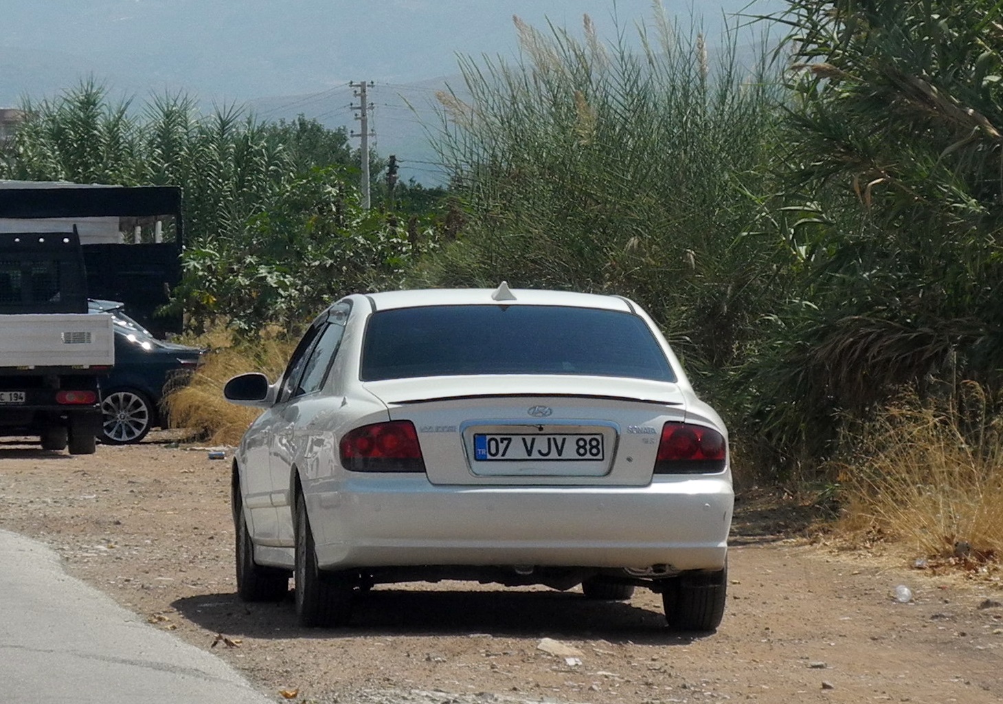 07 VJV 88, Hyundai Sonata 4th gen (EF), facelift, 2001–2005 (–2012 for others)