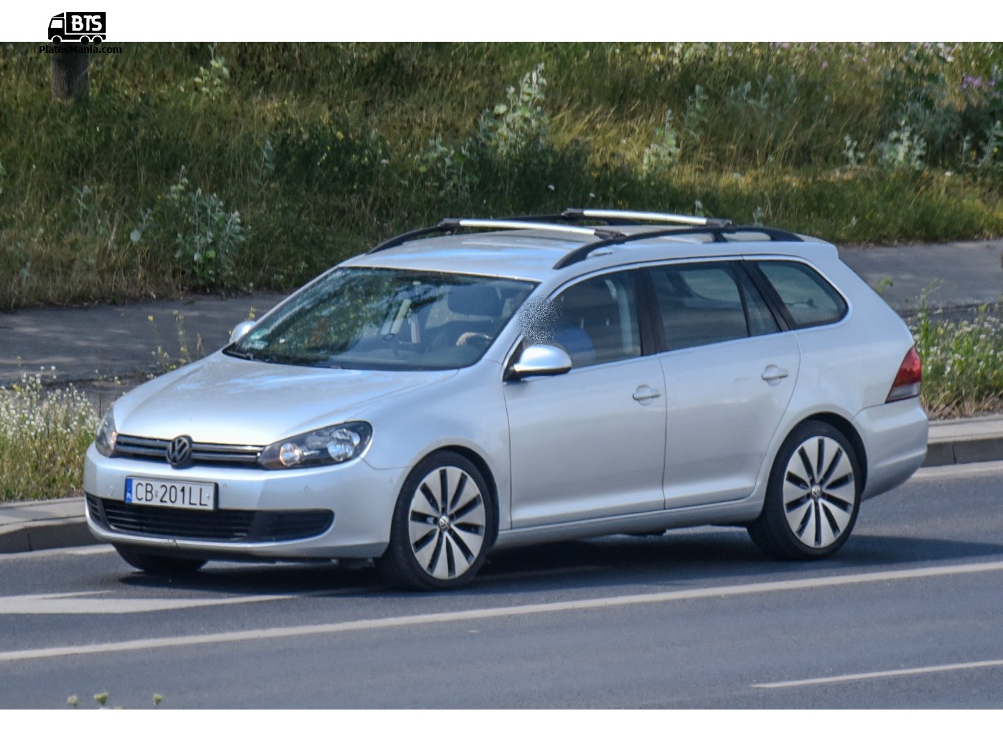 CB 201LL, Volkswagen Golf 