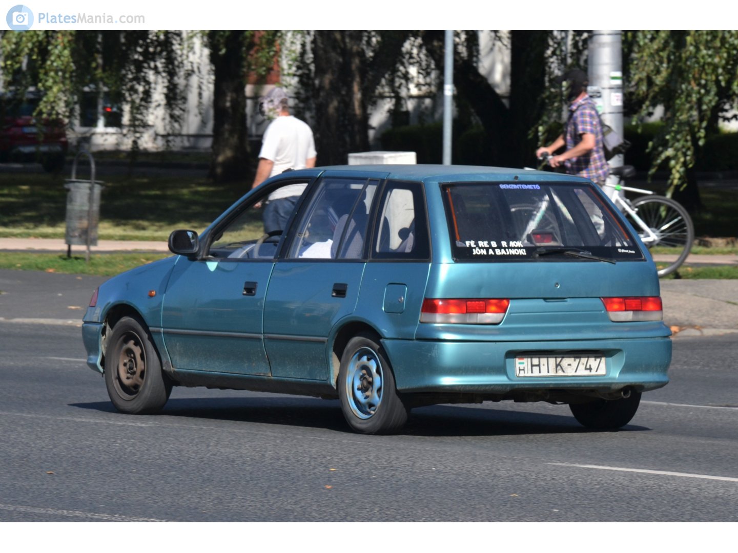 HIK-747, Suzuki Swift 2nd gen 5-door Hatch (SF), facelift, 1996–2004