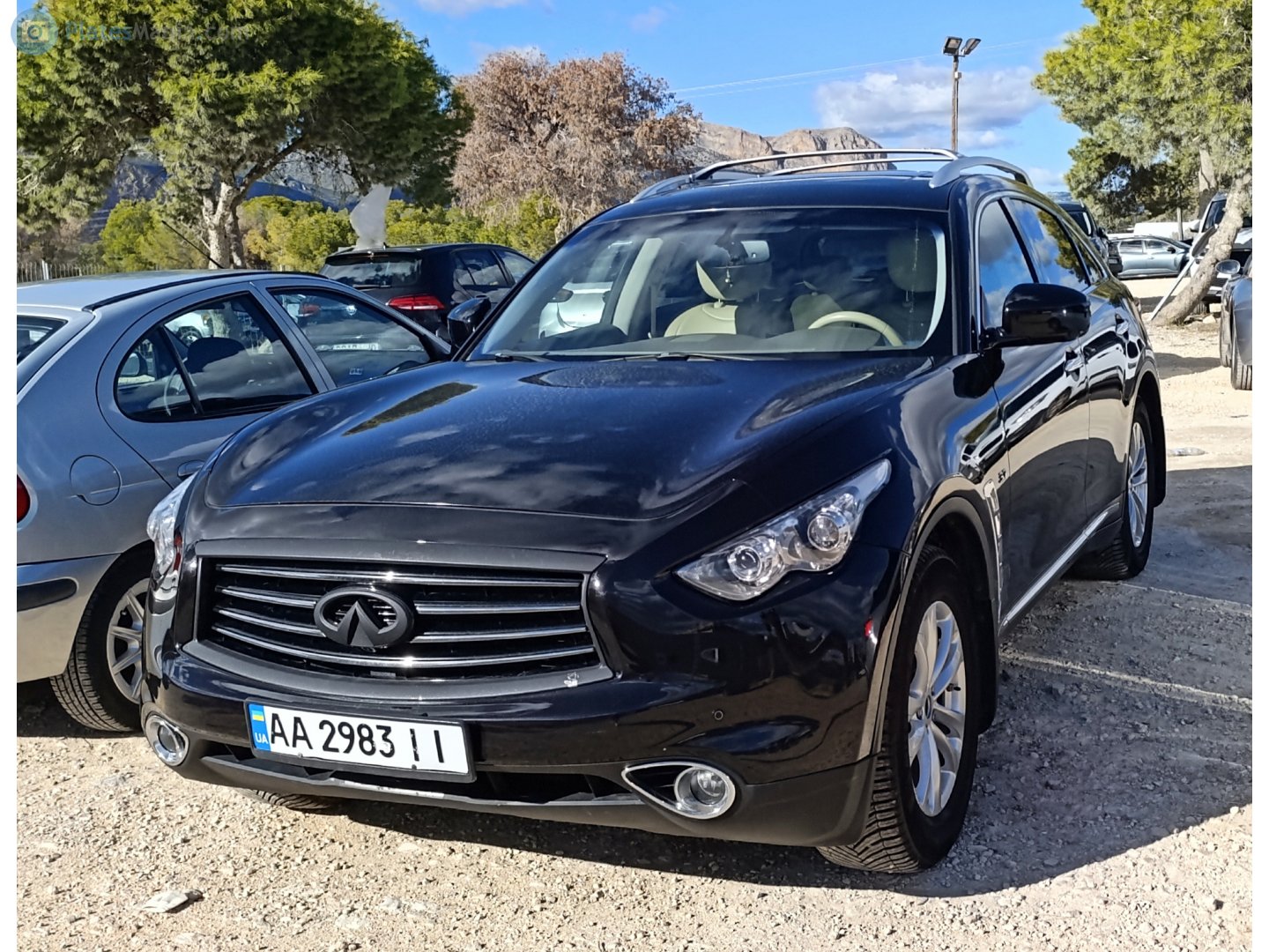 AA 2983 II, Infiniti QX70/FX-Series 