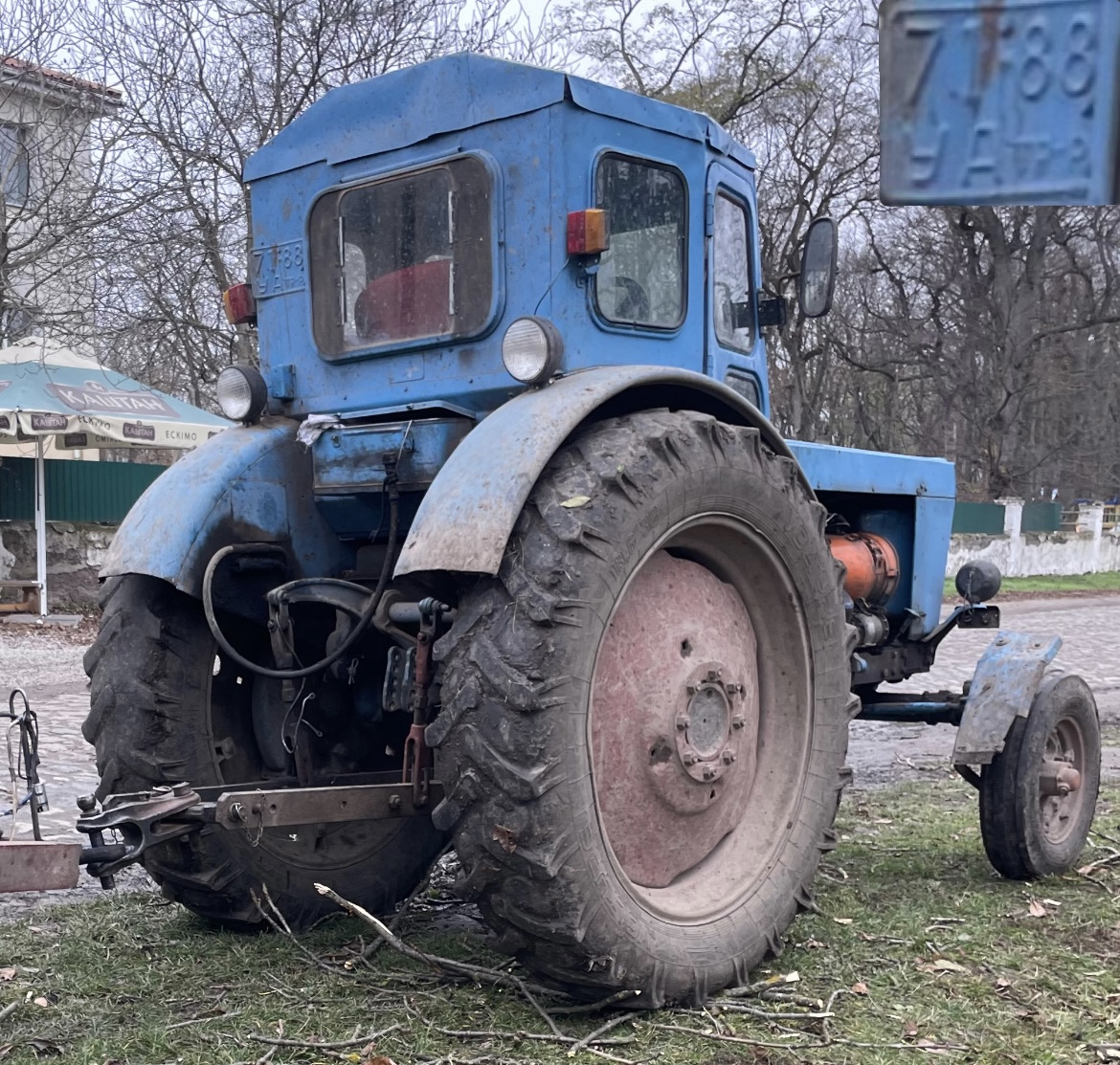 7188 УА, LTZ Т-40 