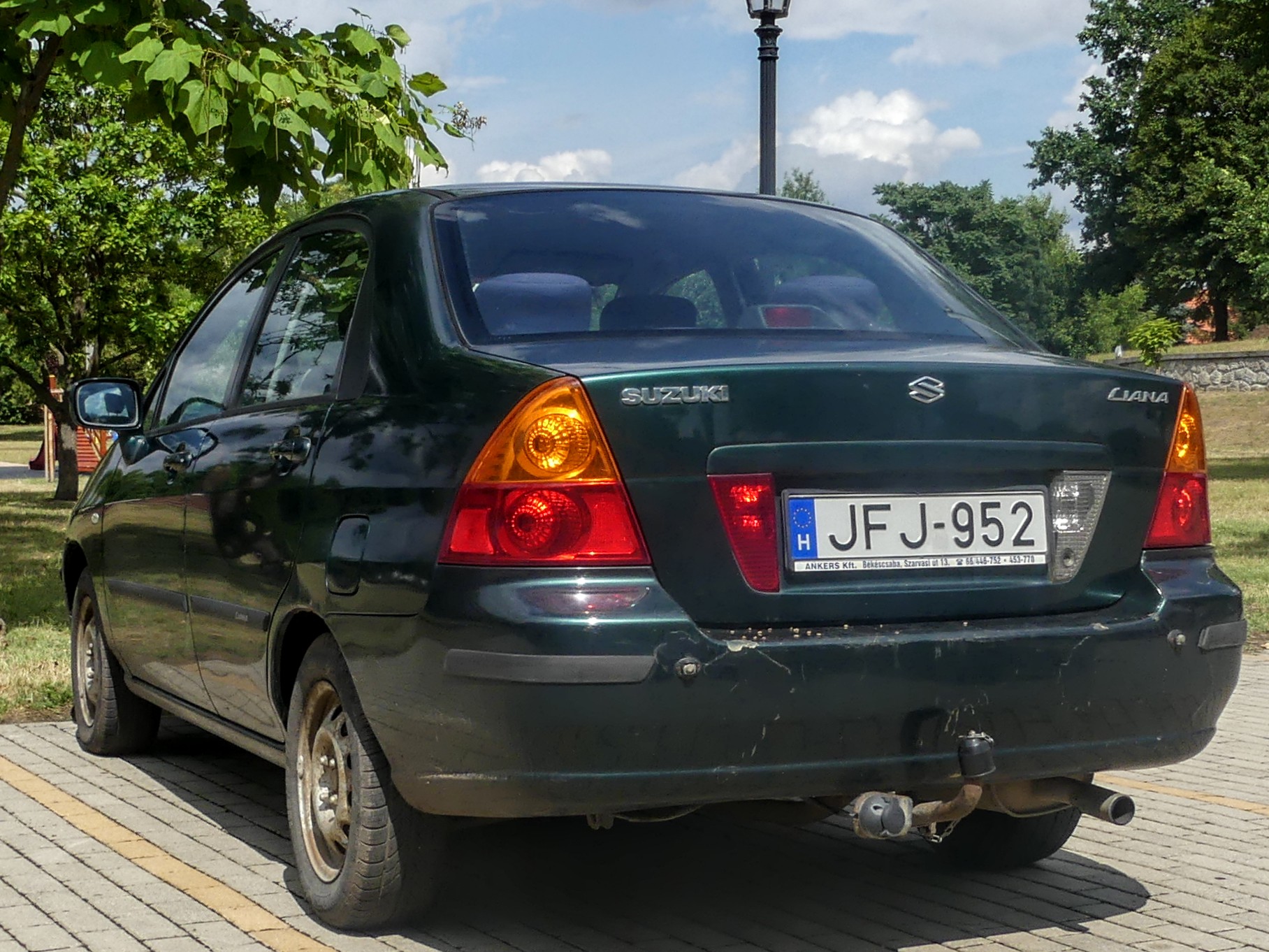 JFJ-952, Suzuki Liana 1st gen Sedan (RH), 2001–2007 (–2014 for PK-market)