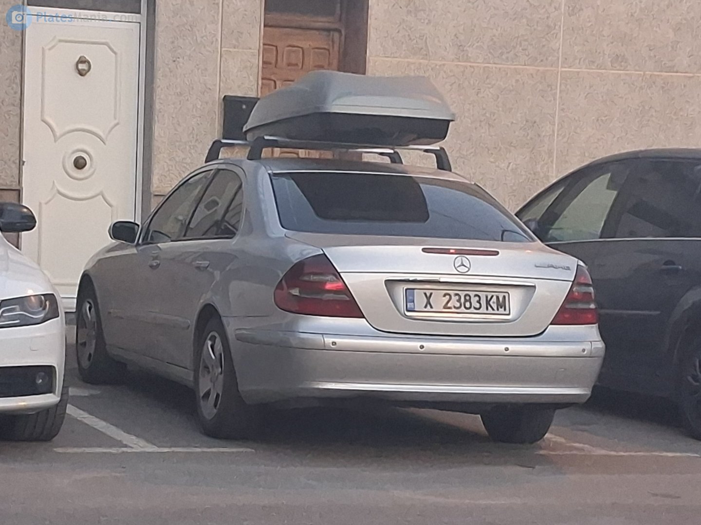 X 2383 KM, Mercedes-Benz E-Klasse 3rd gen Sedan (W211), 2002­–2009