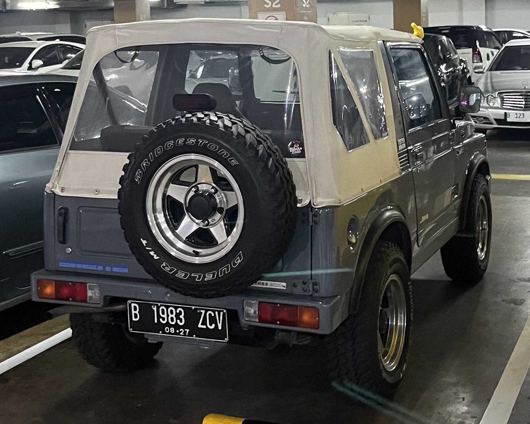 B 1983 ZCV, Suzuki Jimny 2nd gen (SJ/JA/JB), 1981–1998
