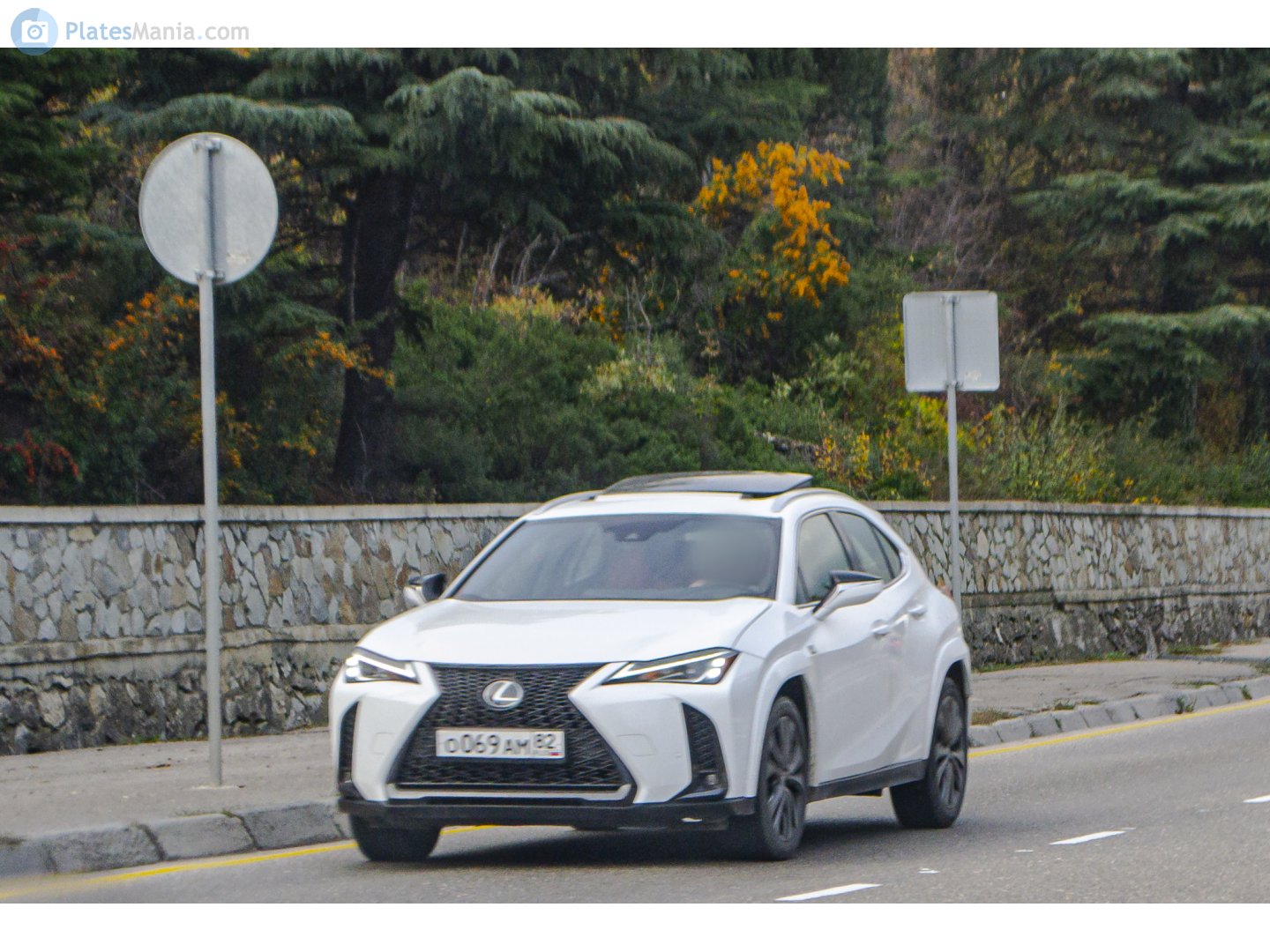 о 069 ам 82, Lexus UX 1st gen (ZA10), 2018–