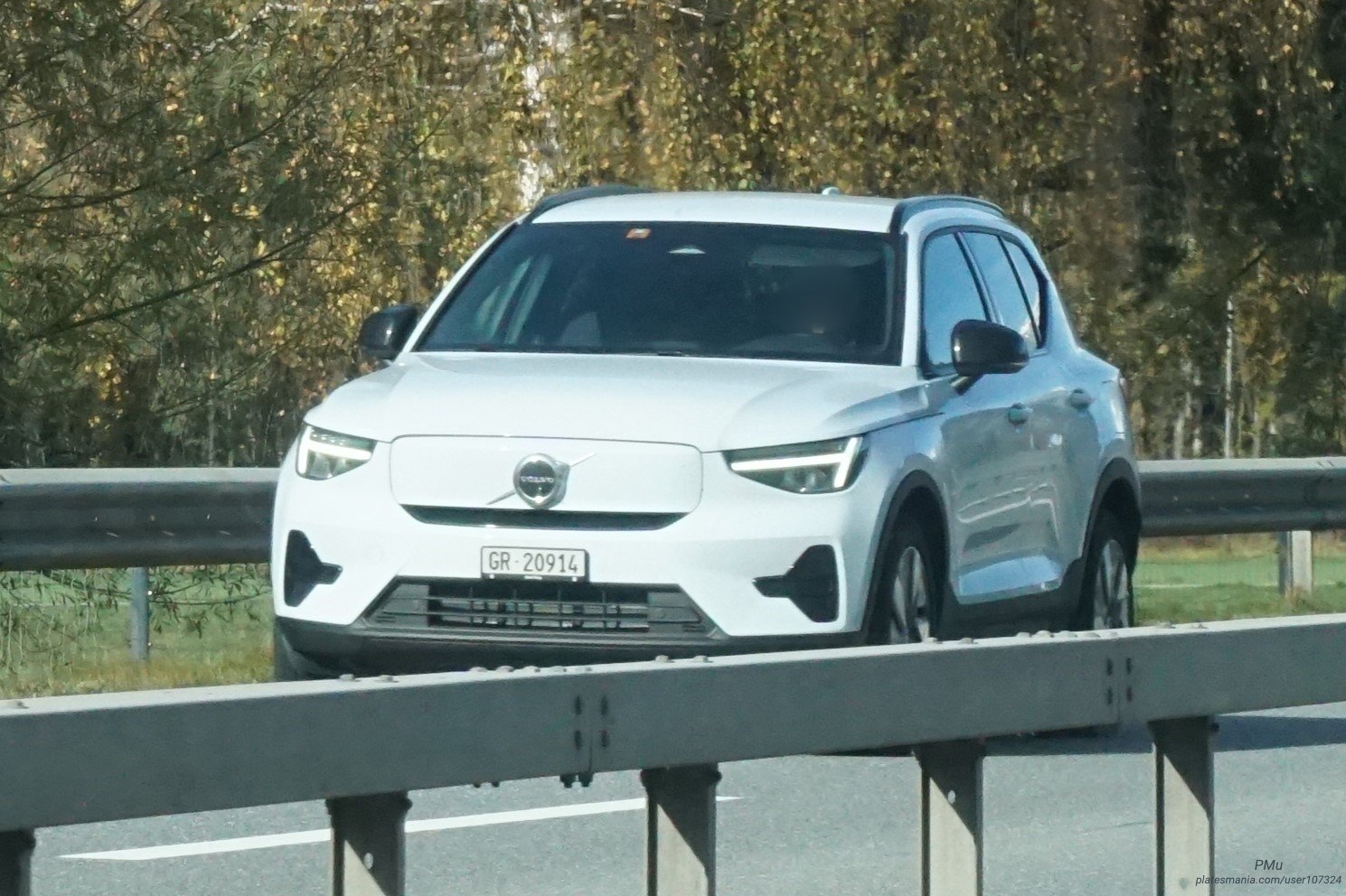 GR 20914, Volvo XC40 / EX40 1st gen (536), 2017–