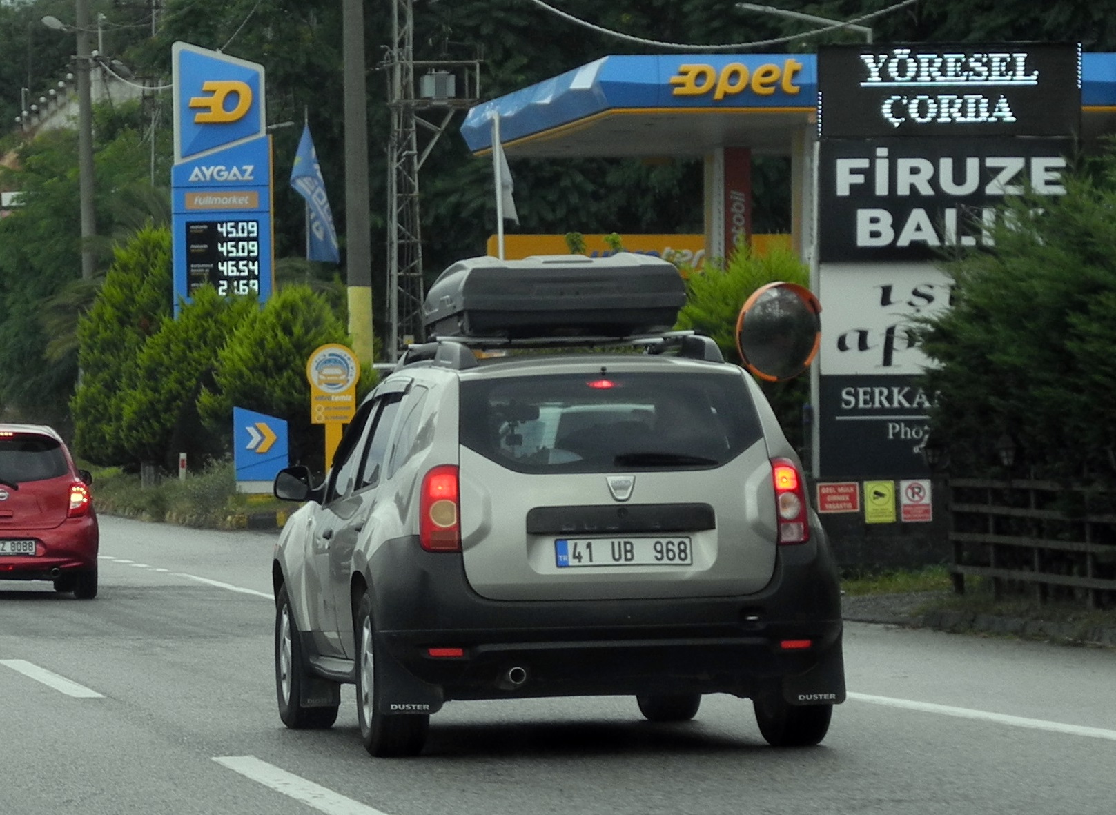 41 UB 968, Dacia Duster 1st gen SUV (HS/H79), 2010–2017