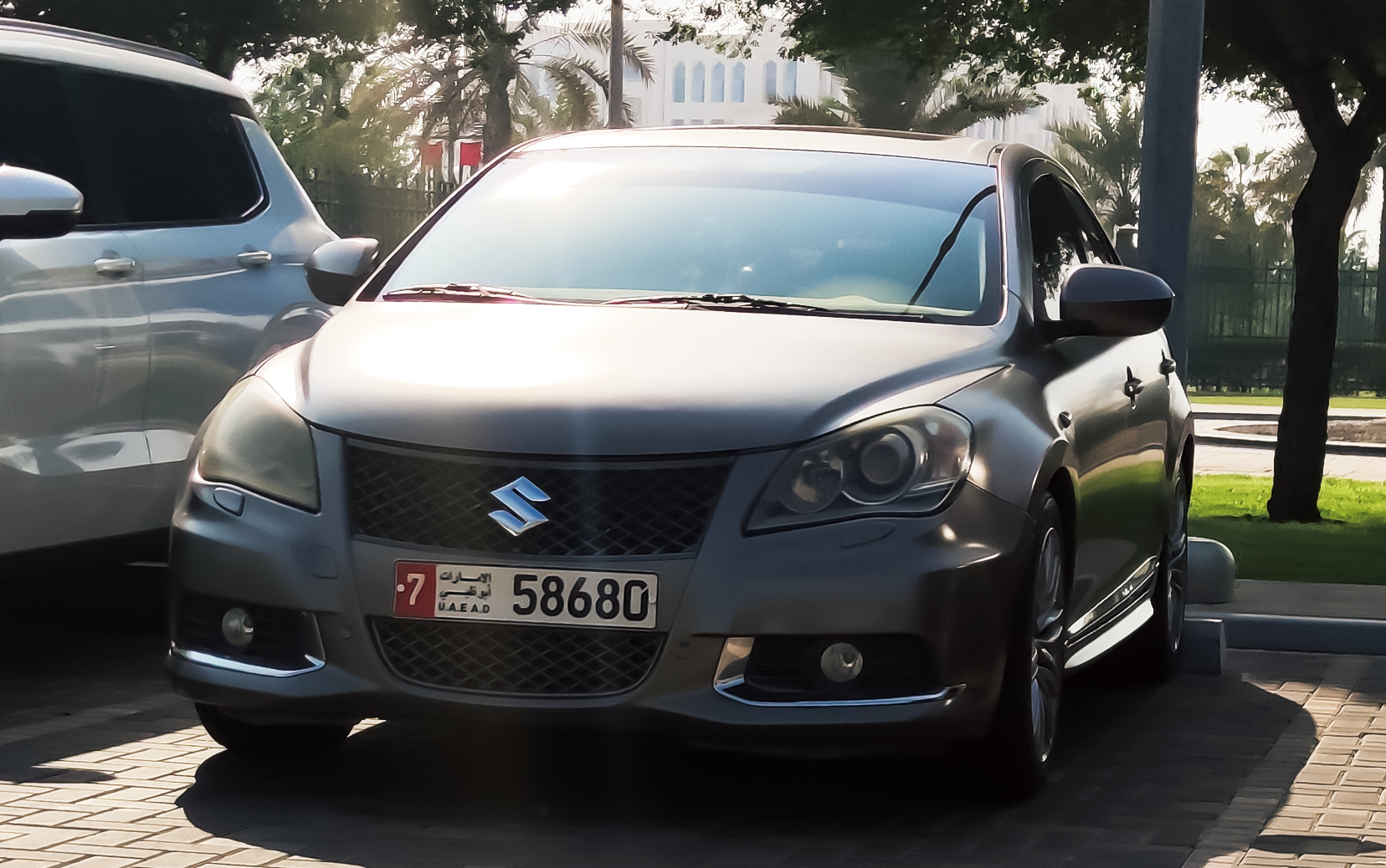 7 58680, Suzuki Kizashi 1st gen (RE/RF), 2010–2015