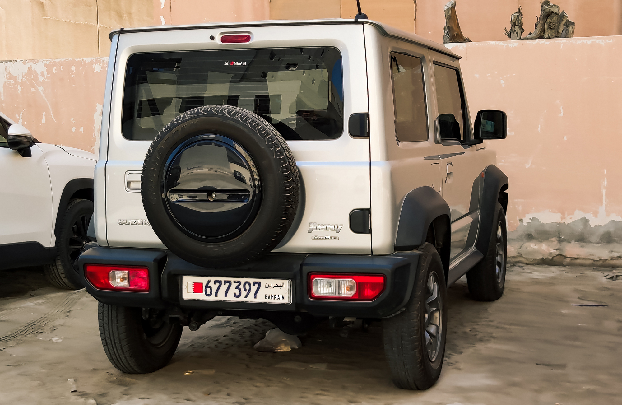 677397, Suzuki Jimny 4th gen 3-door SUV (JB64W/JB74W), 2018–