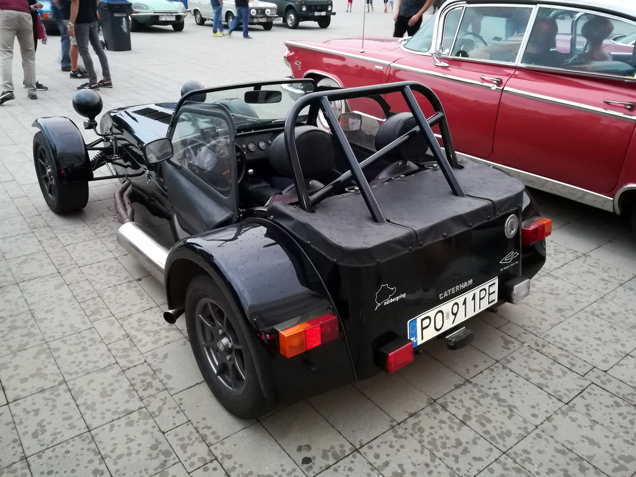 PO 911PE, Caterham Seven 