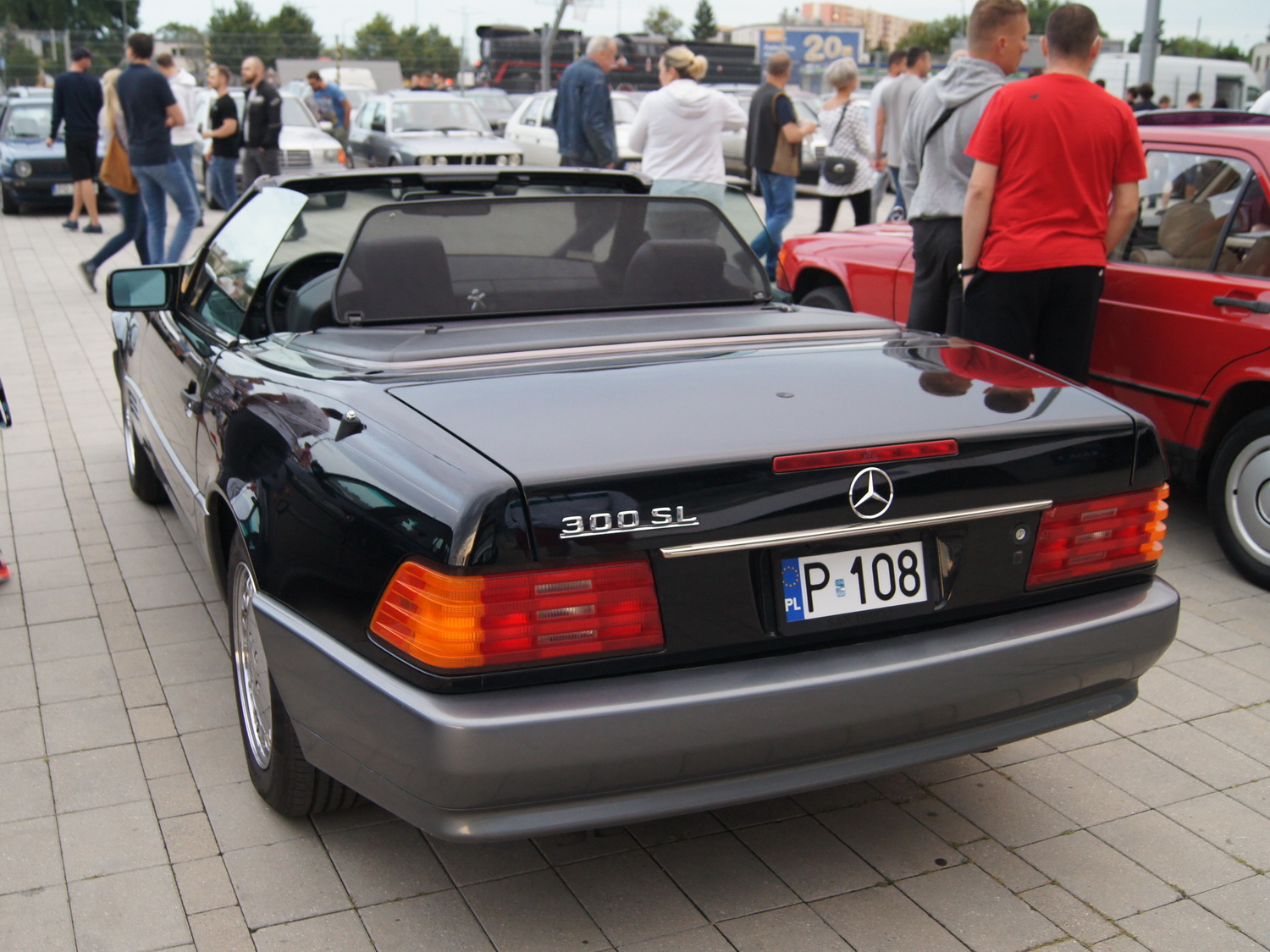 P 108, Mercedes-Benz SL-Klasse 4th gen (R129), 1989–2001