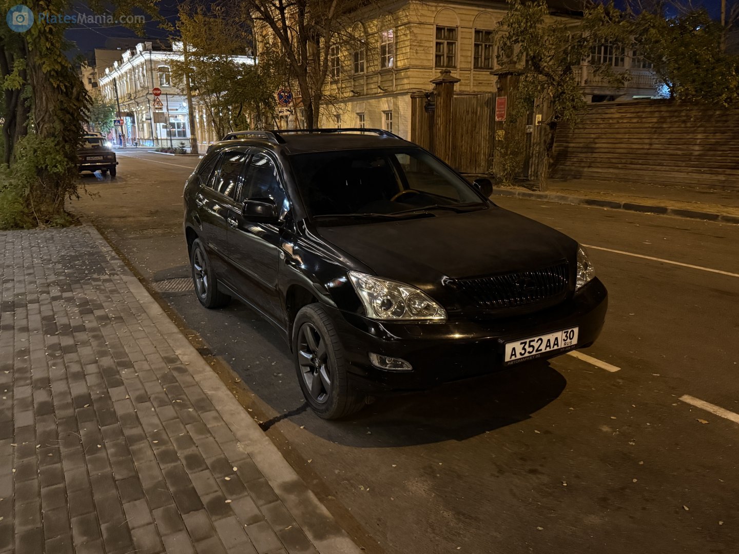 а 352 аа 30, Lexus RX 