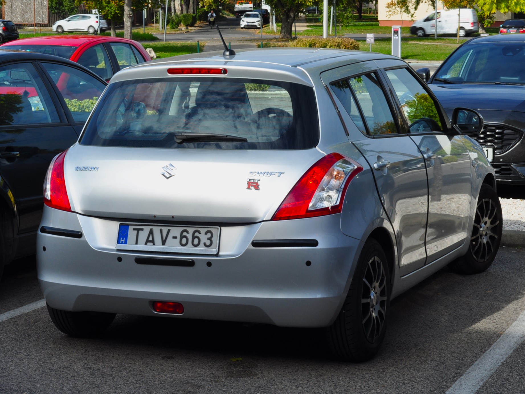 TAV-663, Suzuki Swift 6th gen 5-door Hatch (AZG/ZC72), 2010–2017