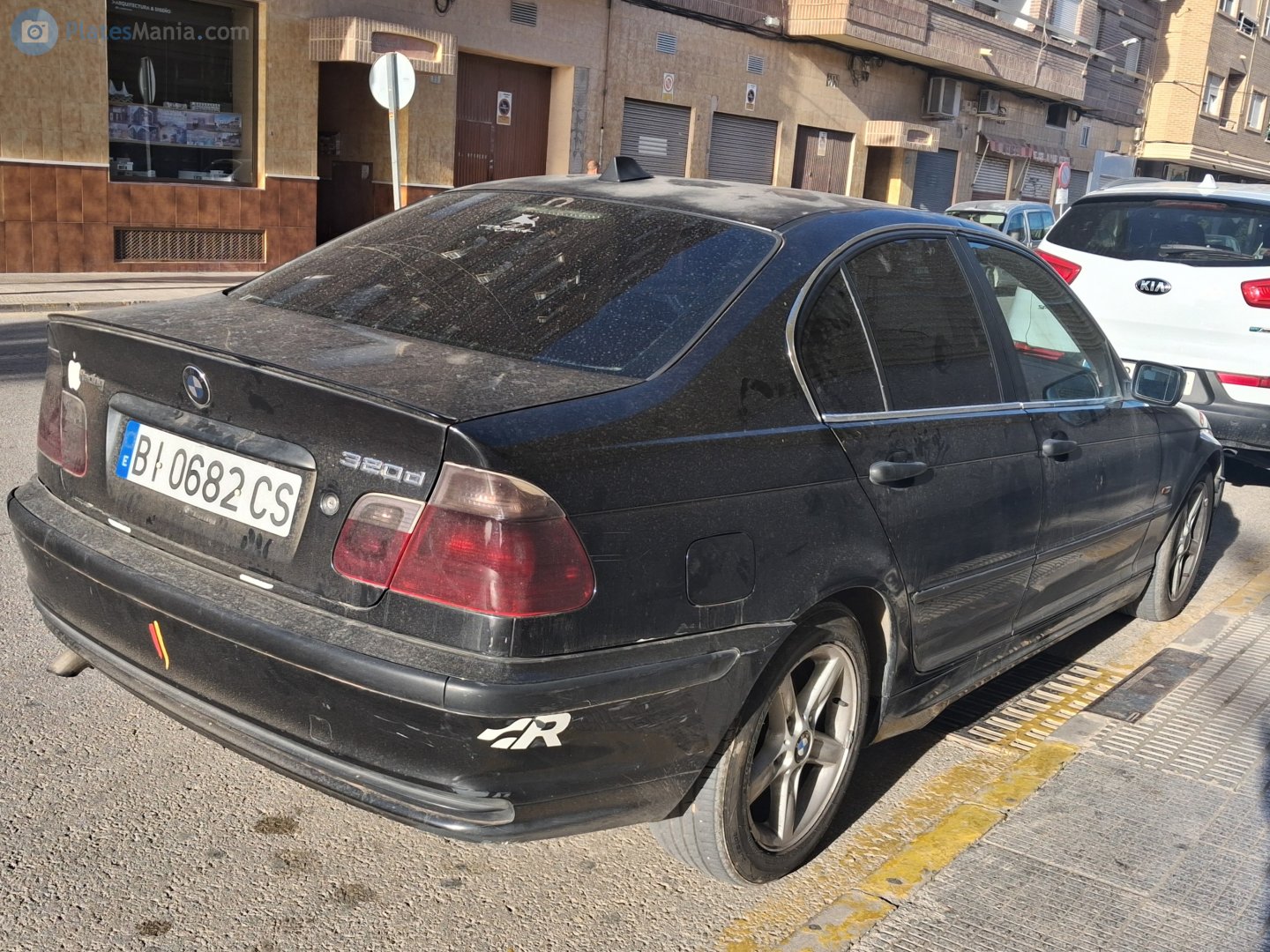 BI 0682 CS, BMW 3 Series 4th gen Sedan (E46), 1998–2005