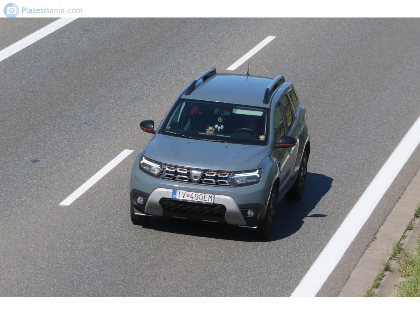 TV-490EM, Dacia Duster 