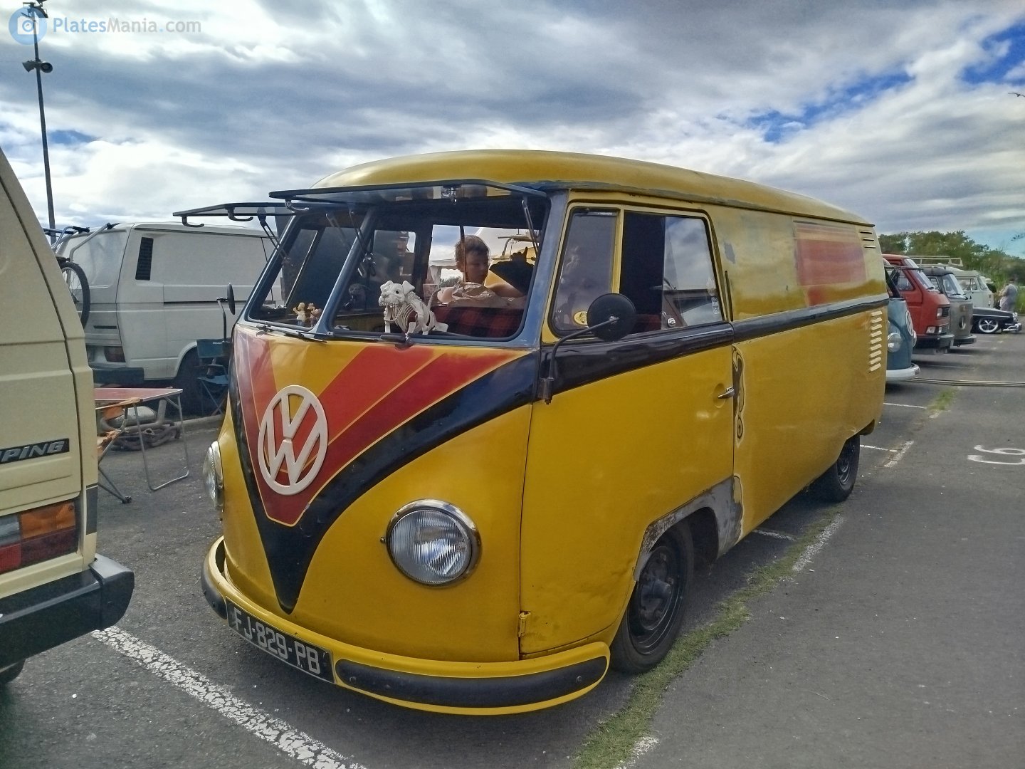 FJ-829-PB, Volkswagen Transporter 1st gen Panel Van (T1), 1950–1967 (–1975 for BR-market)